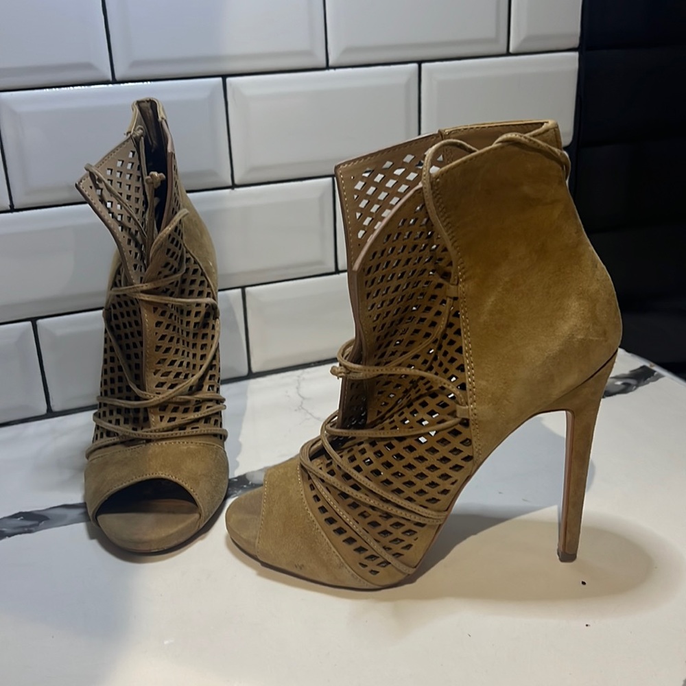 Steve Madden Maddye Tan Suede Lace Up High Heel Bootie